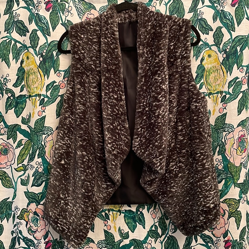 Fuzzy/Furry Gray Fashion Vest